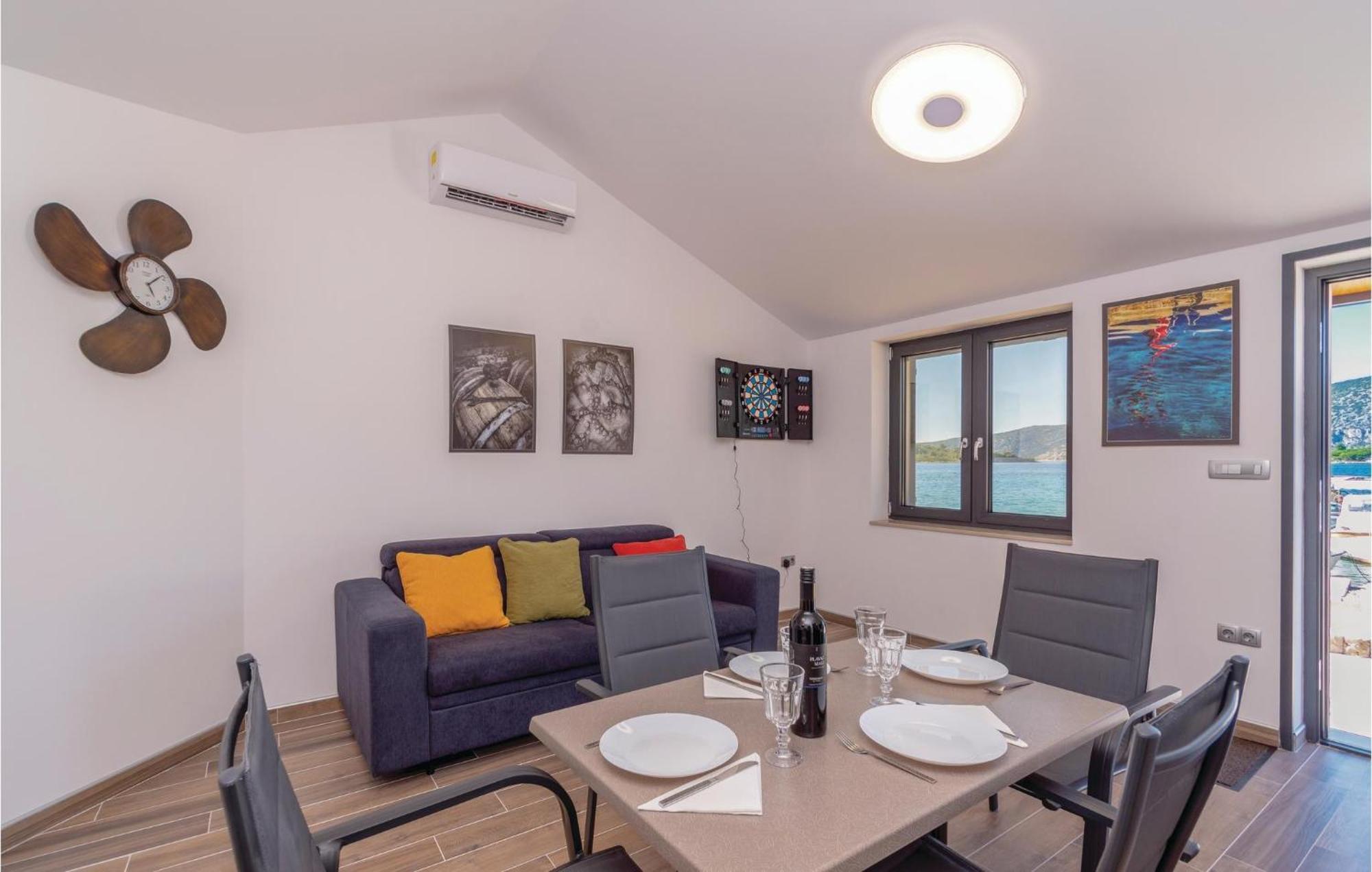 Nice Home In Kneze With Wifi Pupnat Ngoại thất bức ảnh